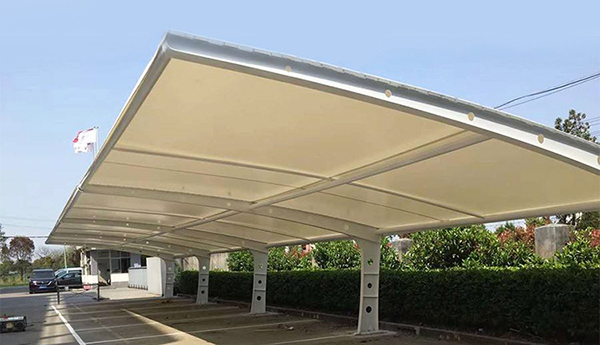 milan.com车棚公司告诉你膜结构汽车棚如何预防积水